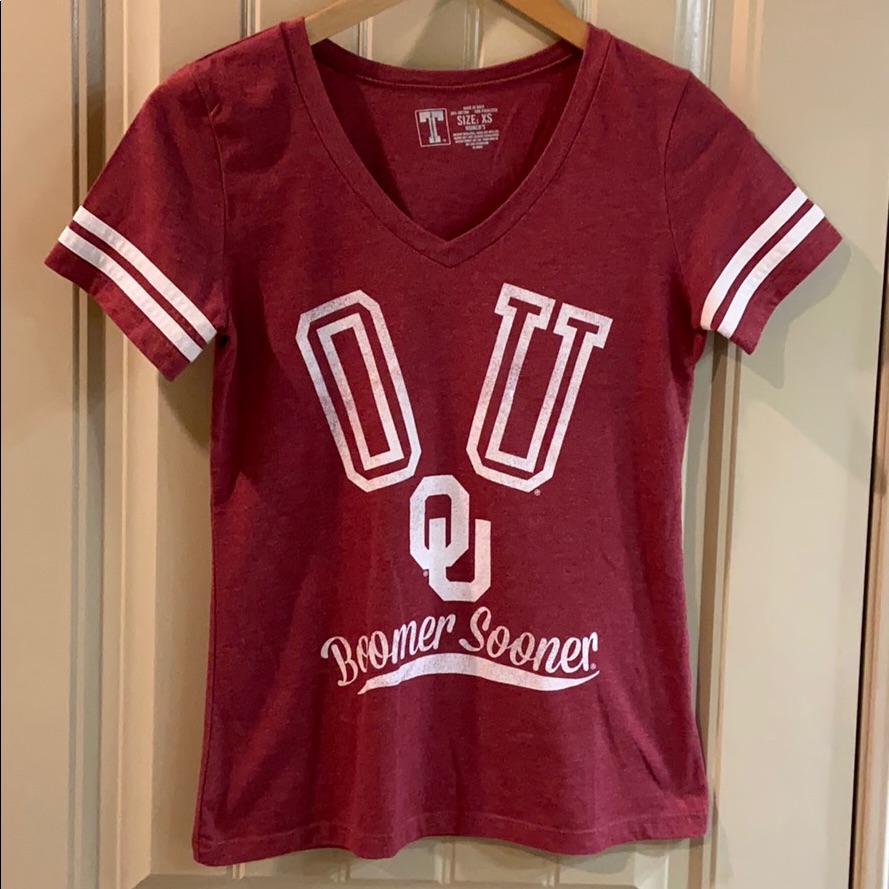 University T Brand